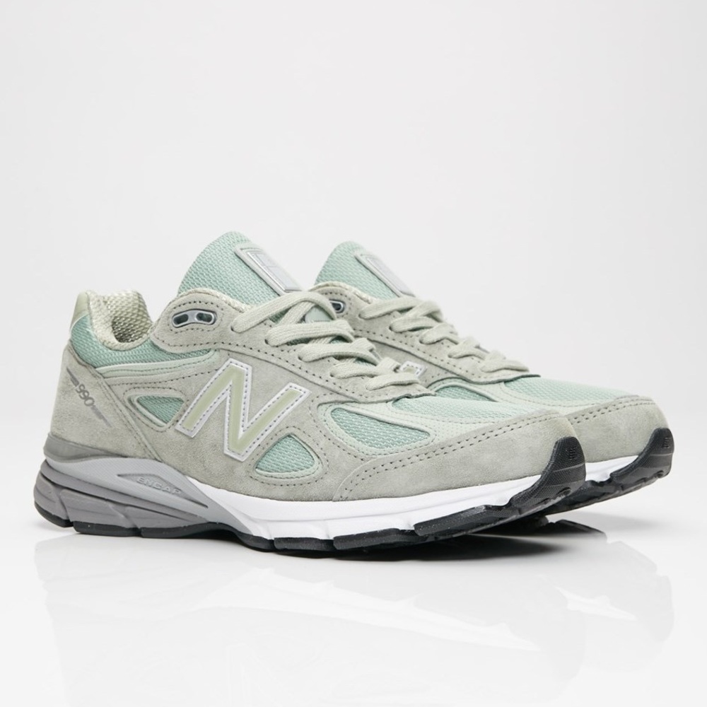 New Balance 990v4 Women’s Sneakers Size 5 Mint Green $175 MSRP Made in USA